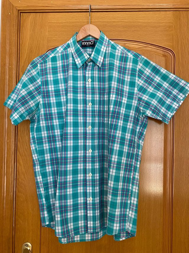 Camisa manga corta Nomad Skateboards