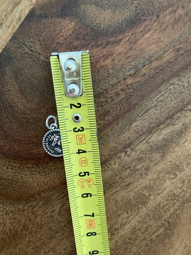 colgante reina de inglaterra plata sello 925