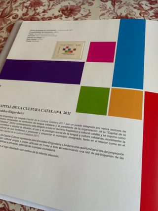 Libro sellos España y Andorra 2011 con sellos