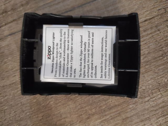Encendedor Zippo nuevo