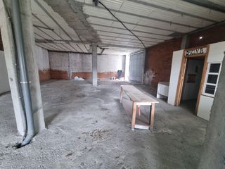 Local comercial 300 mtrs. Chantada