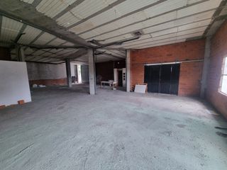 Local comercial 300 mtrs. Chantada