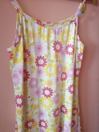 Vestido de tirantes.Talla S. Marca El Corte Inglés