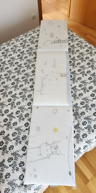 Funda protector cuna