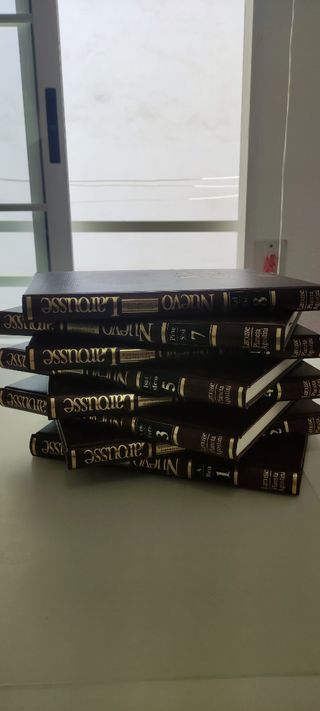 Enciclopedia LAROUSSE