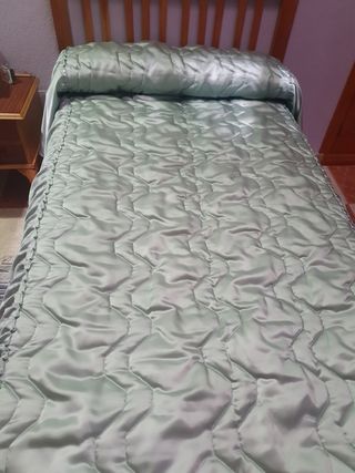 COLCHA PARA CAMA DE 90CM VERDE RASO MÁS REGALO!!
