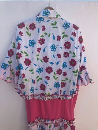 Traje de Flamenca de Flores Blanco y Rosa