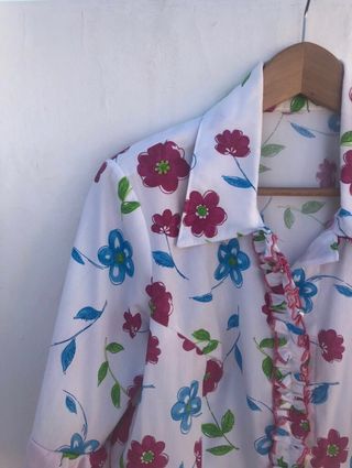 Traje de Flamenca de Flores Blanco y Rosa