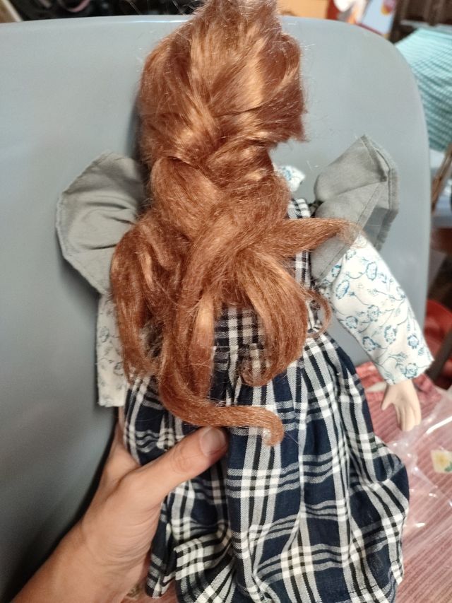 Muñeca antigua porcelana