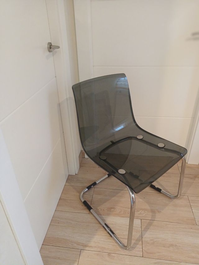 CONJUNTO DE SILLA DE DISEÑO, COMEDOR/OFICINA/SALON