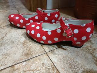 Vestido Flamenco 7-8 años + Zapatos Flamencos 31