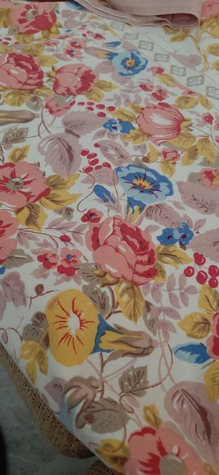 Colcha verano más alfombra a juego