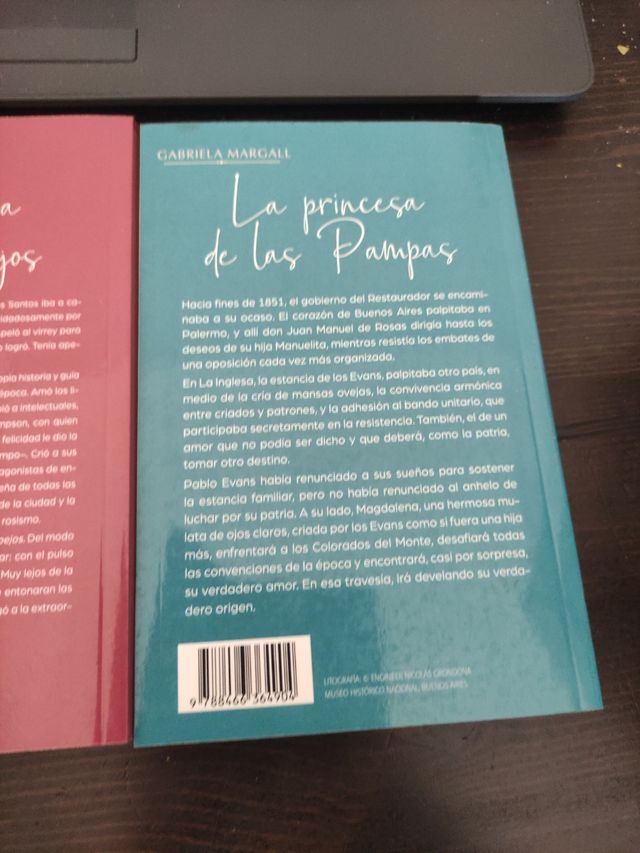 3 libros Gabriela Margall