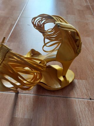 Sandalias