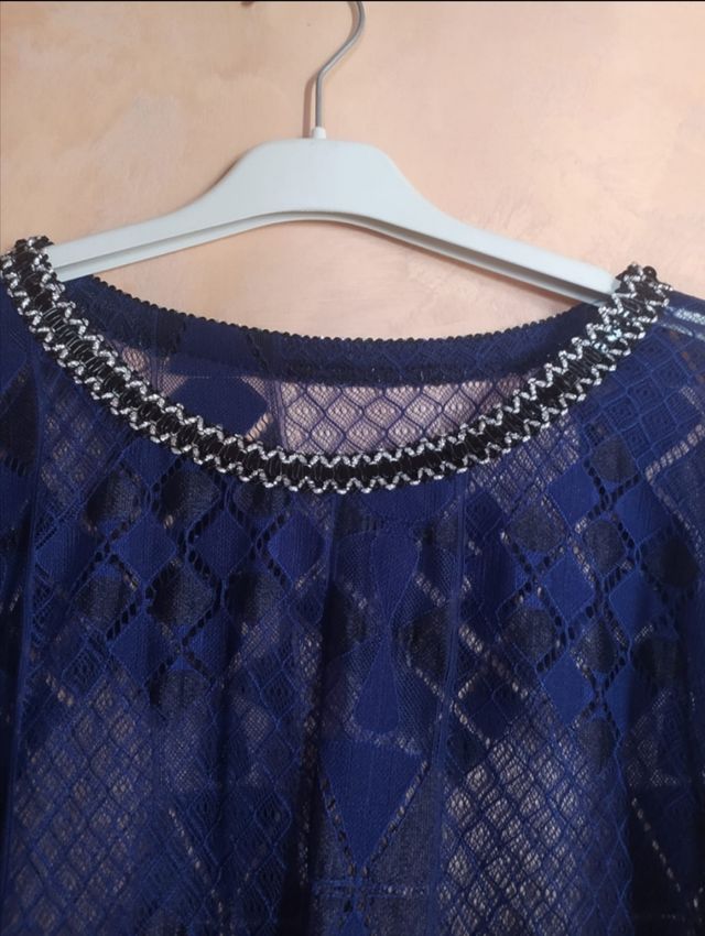 Bluse donna blu velata con maniche a pipistrello