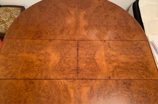 Mesa de madera redonda extensible