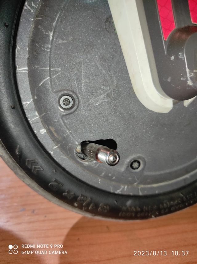 Alargador de válvulas patinete eléctrico