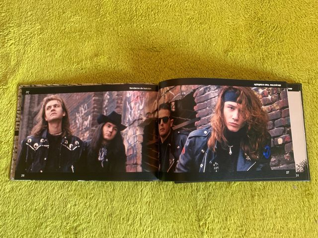 Senderos de Traición (Heroes del Silencio)