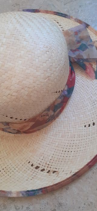 Pamela/sombrero playa