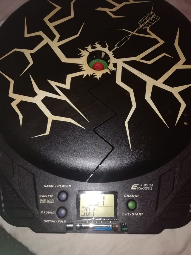 Diana eléctrica con dardos funciona perfectamente