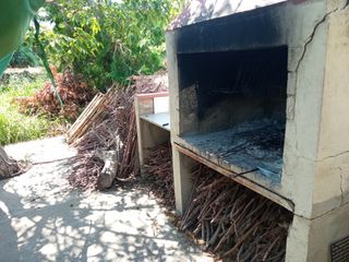 Día de piscina y bbq para comidas calçotadas...