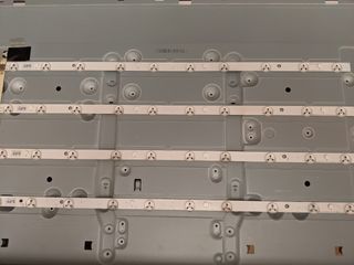 Componentes UE32EH5000