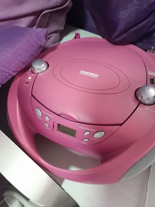 Radio CD rosa