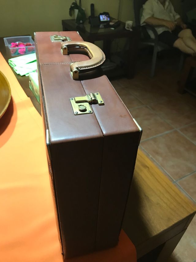 Maletí Porta documents i muda de cap de setmana