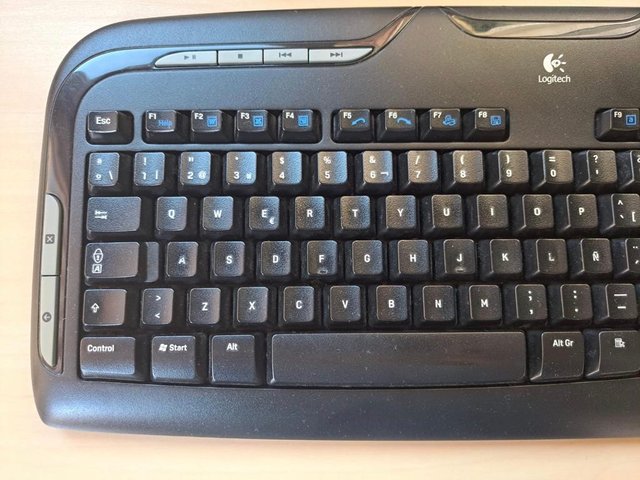 Combo teclado y ratón inhalámbricos