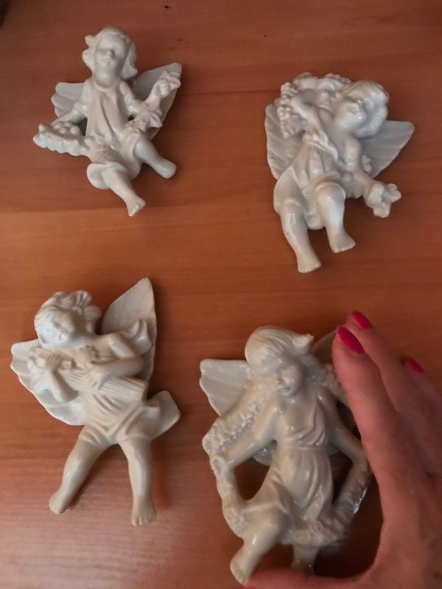 4 angels 4 estacions