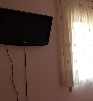 SOPORTE DE TV LG(MITSAI)