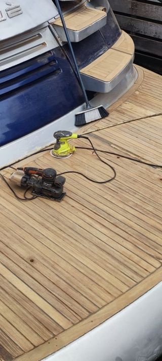 Limpieza, mantenimiento, carpintero de barco