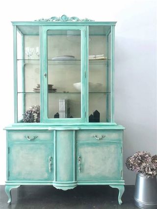 Mueble restaurado vintage
