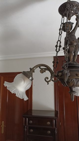 Lámpara de techo de metal