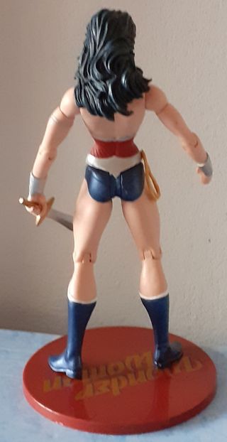 Figura Wonder Woman