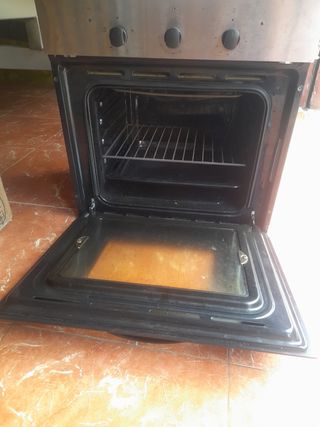 Horno color acero