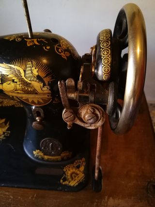 MÁQUINA DE COSER SINGER, AÑO 1921