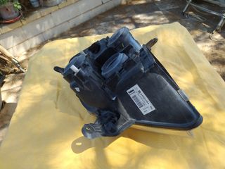 Faro derecho Opel Meriva A