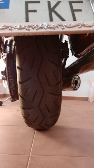 KAWASAKI VN 900 CLASSIC