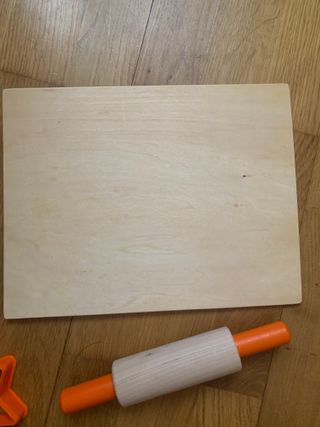 Juego de moldes para hornear con niños