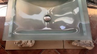 Lavabo cristal suspendido