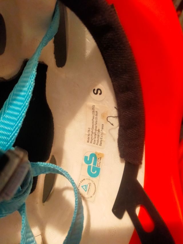 Casco infantil Disney