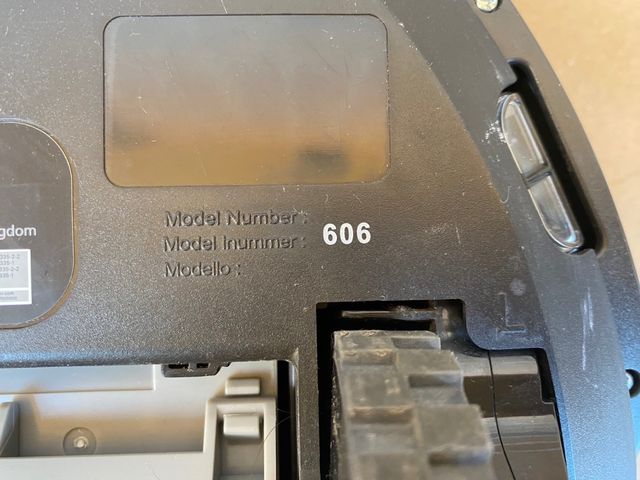 Robot aspirador iRobot 606