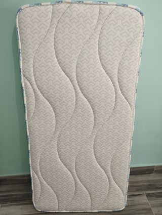 maxi cuna marca roba modelo Leo