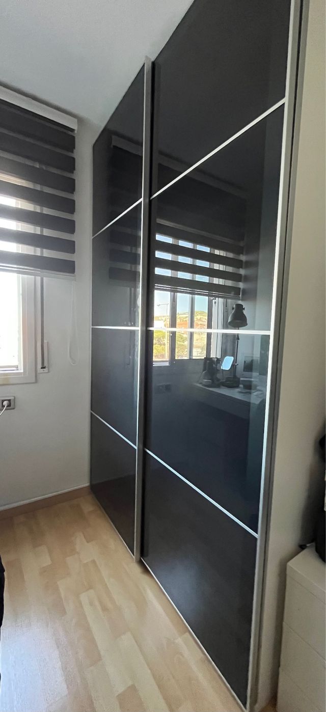 puertas correderas para armario PAX IKEA de segunda mano por 150 EUR en