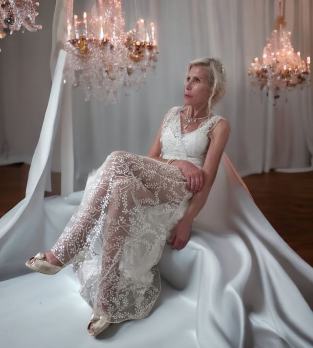 Vestido de novia con trasparencias y sexy