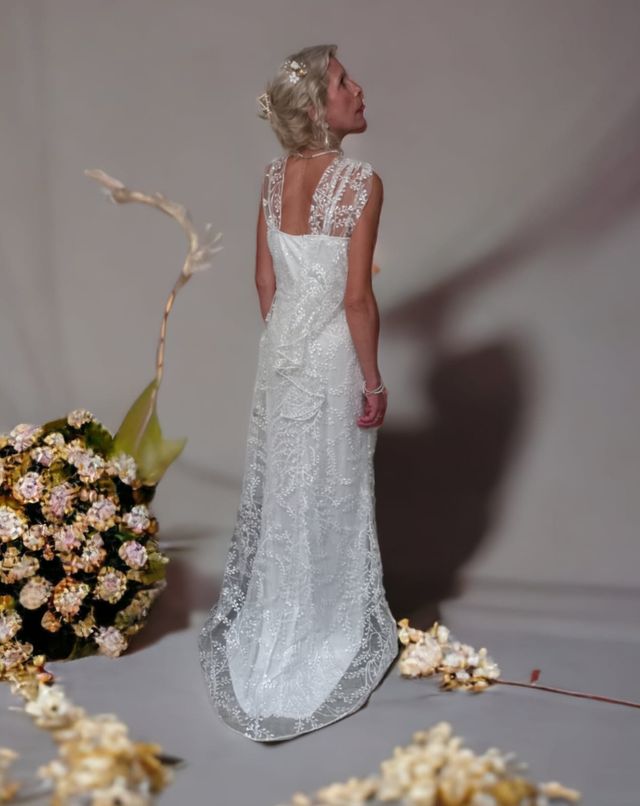 Vestido de novia con trasparencias y sexy