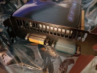 Asus GeForce ENGTX 275