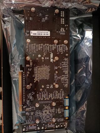 Asus GeForce ENGTX 275