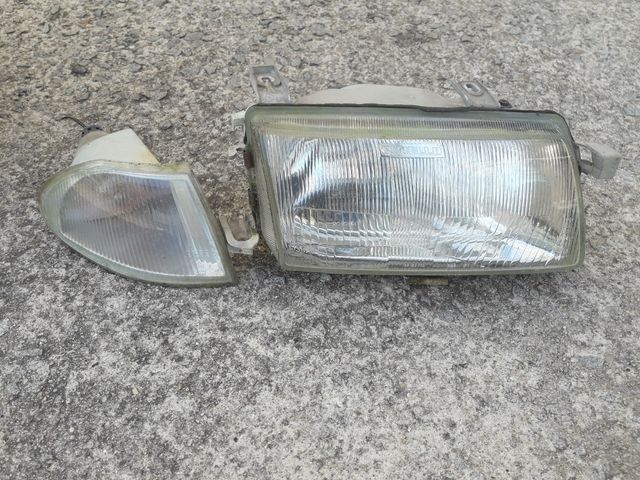 Faro delantero e intermitente Opel Astra f